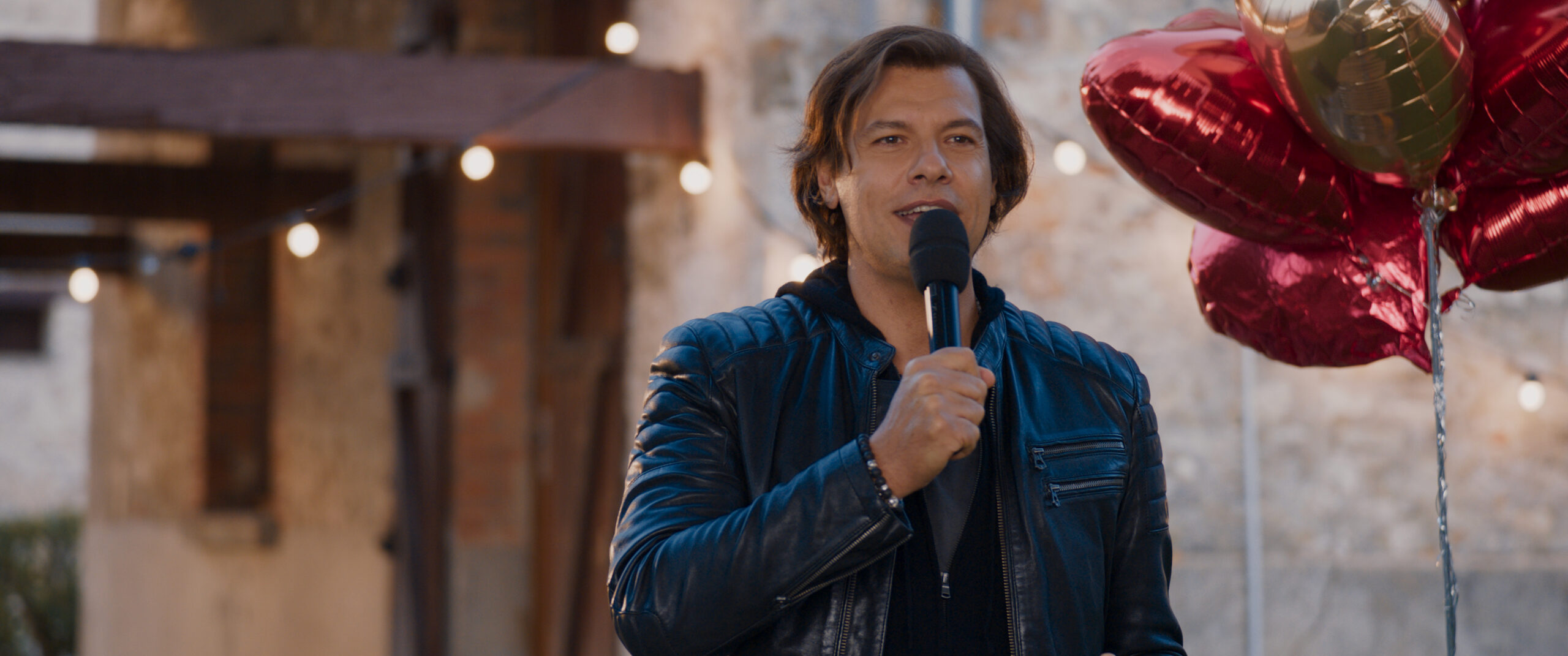 T-as-pas-change-Stills-Press-Photos-4096x1713-10-TAPC-2025-STUDIOCANAL-CHAPTER2-ESKWAD-jpeg